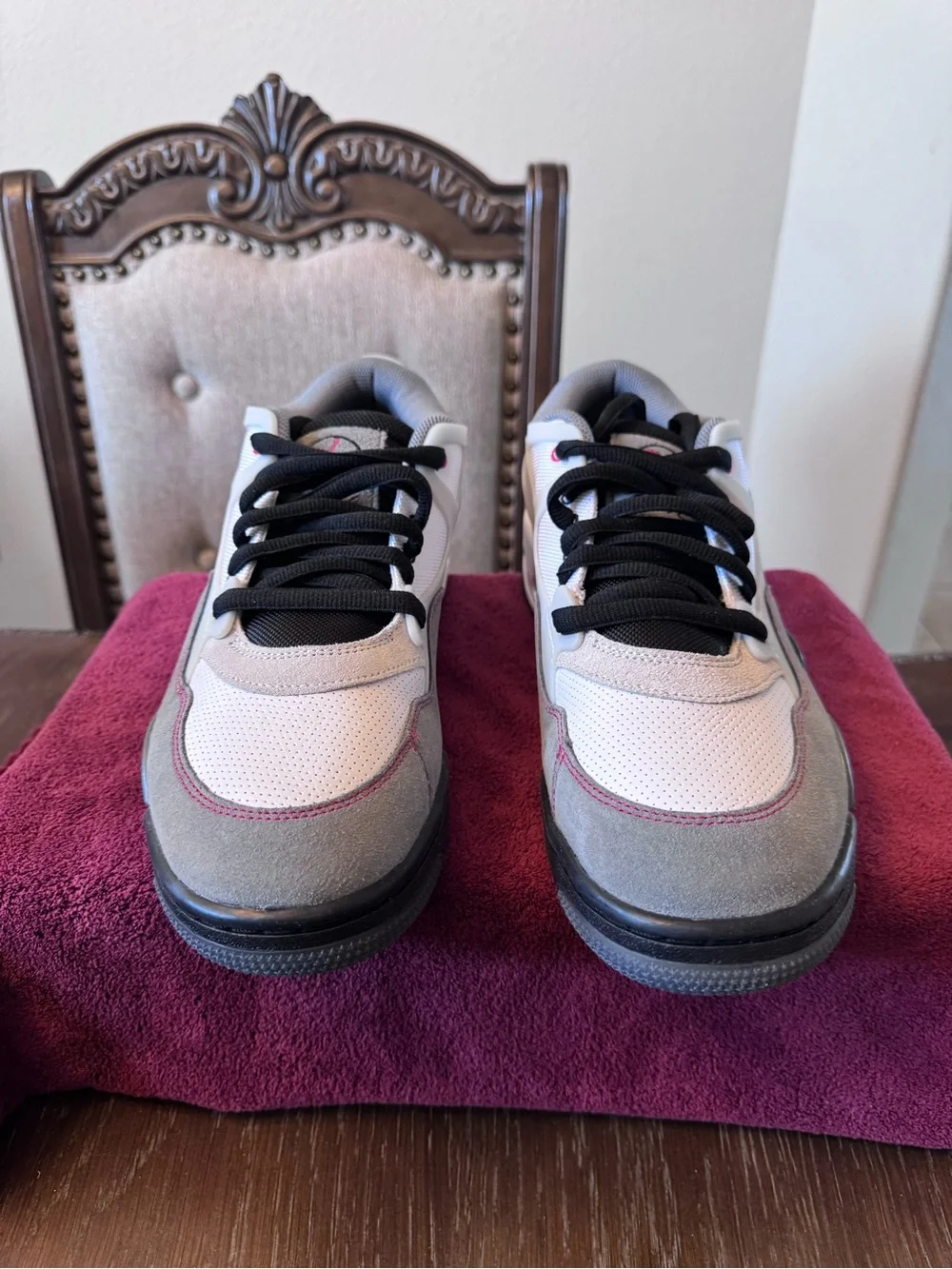 11 Men's Low-Top Athletic Sneakers in White and Gray